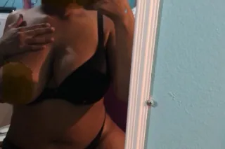 Looking for a good time - 24 - Image 1