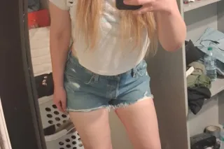 💋 HEY HONEY! 💋 Available NOW for In-Call / Out-Call 🏠🚗, Car Fun 🚘💦, Overnight 🌙💋✅ Selling Content 📸 FaceTime Show 📸. - Image 8