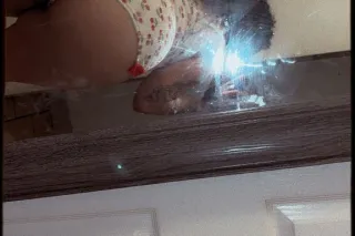 SLIM THICK 4'8 160lbs 😘😘😘 - Image 2